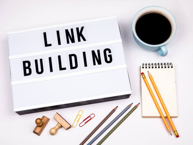 Importanța Site-linkurilor pentru Optimizarea SEO și Experiența Utilizatorului